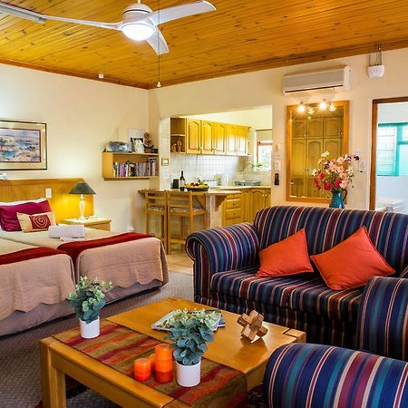 Eikepark Self Catering Apartment Stellenbosch Bagian luar foto