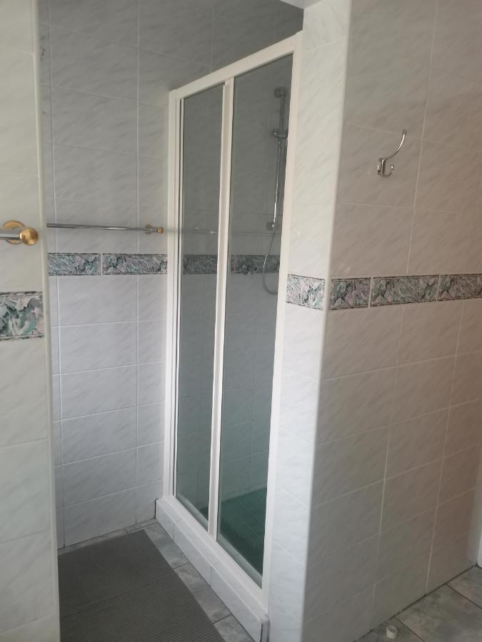 Eikepark Self Catering Apartment Stellenbosch Bagian luar foto