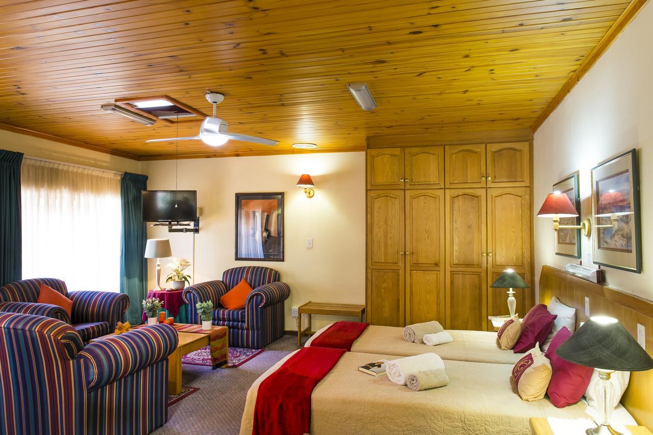 Eikepark Self Catering Apartment Stellenbosch Bagian luar foto